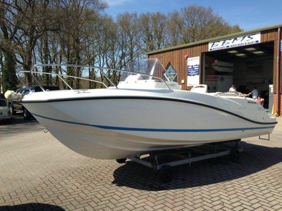 Quicksilver - ACTIV 605 SUNDECK