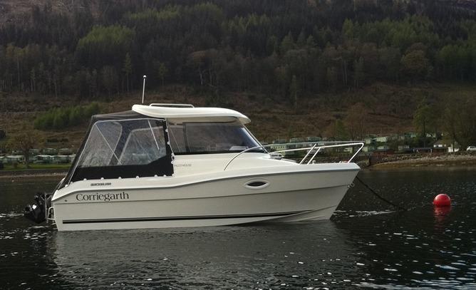 Quicksilver Pilothouse 530
