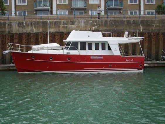 Trawler - Beneteau Swift 42