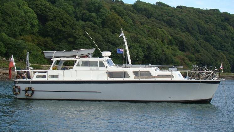 Osborne twin engine motor yacht, Devon