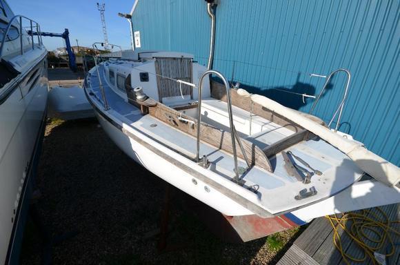 Halcyon 27, Essex Boatyards Ltd