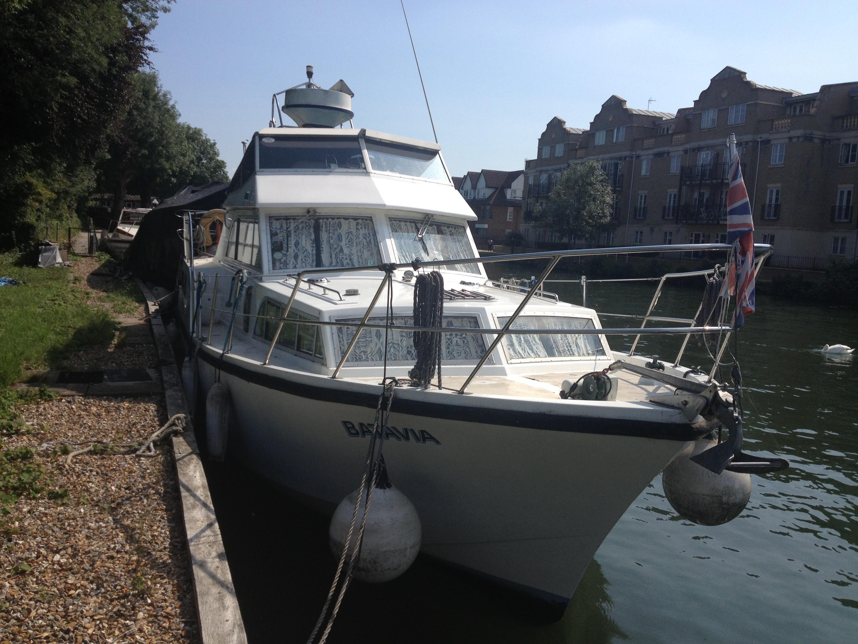 Solar 32, Thames by Appointment, Berkshire