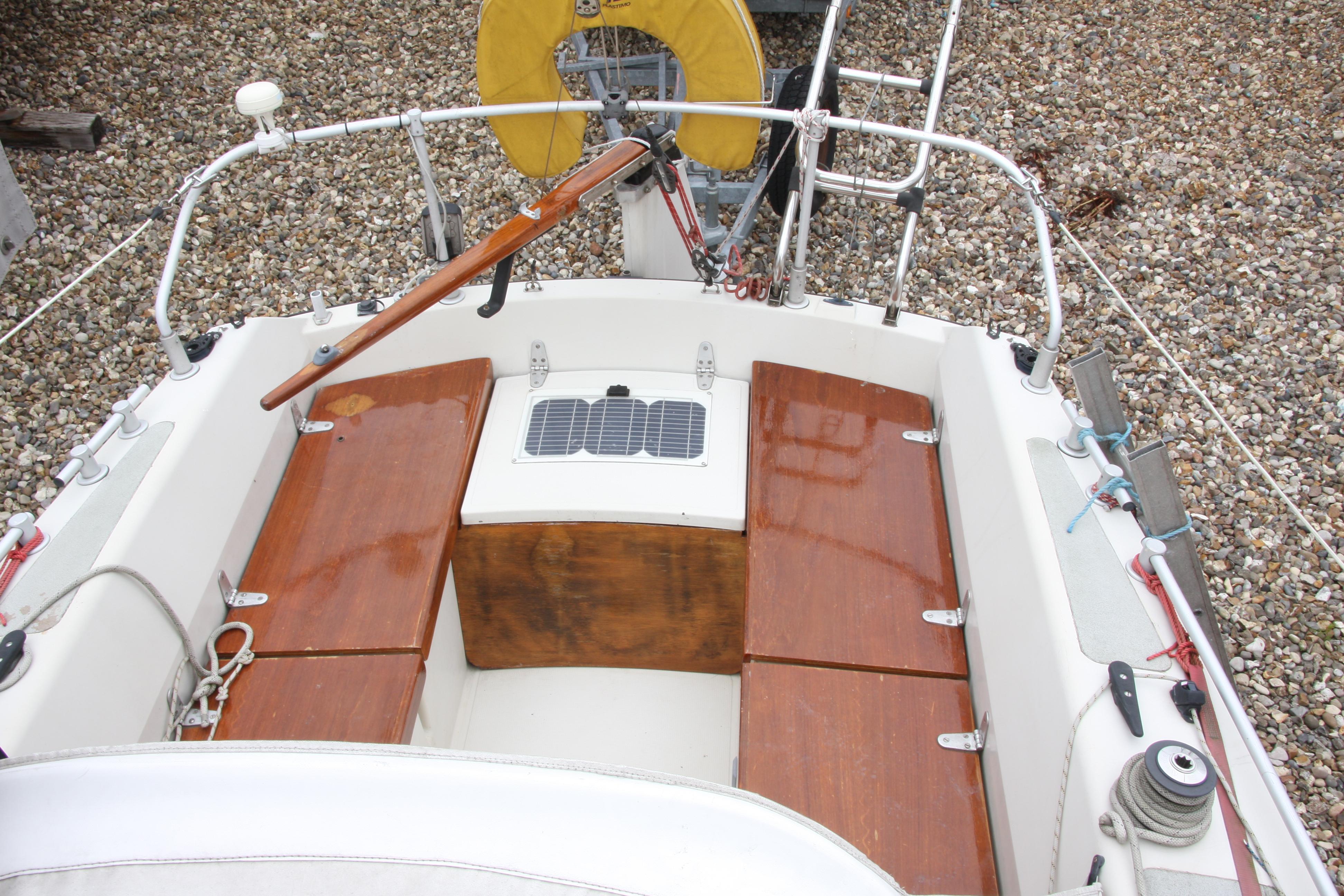 Etap 23i, Titchmarsh Marina, Essex