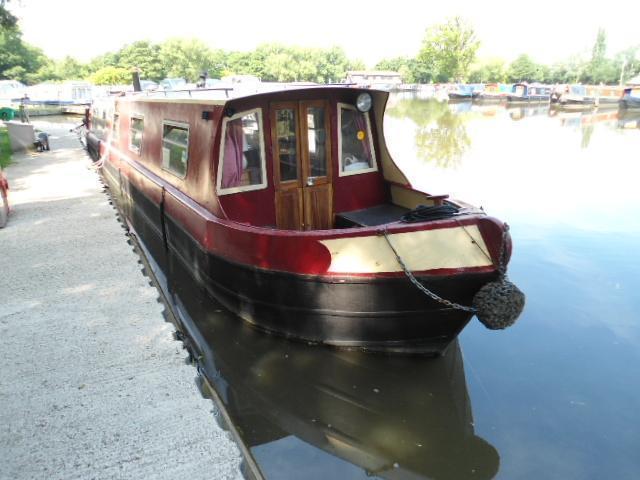 Narrow Boat Clubline with Cruiser Stern, Pyrford Marina on River Wey, Surrey