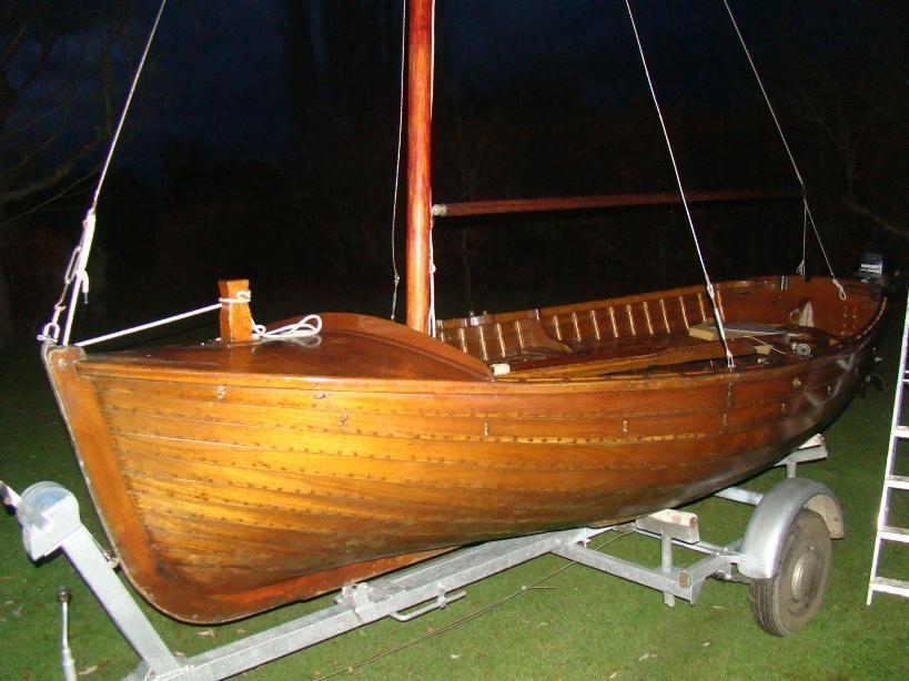 Traditional Sailing dinghy, Worcestershire