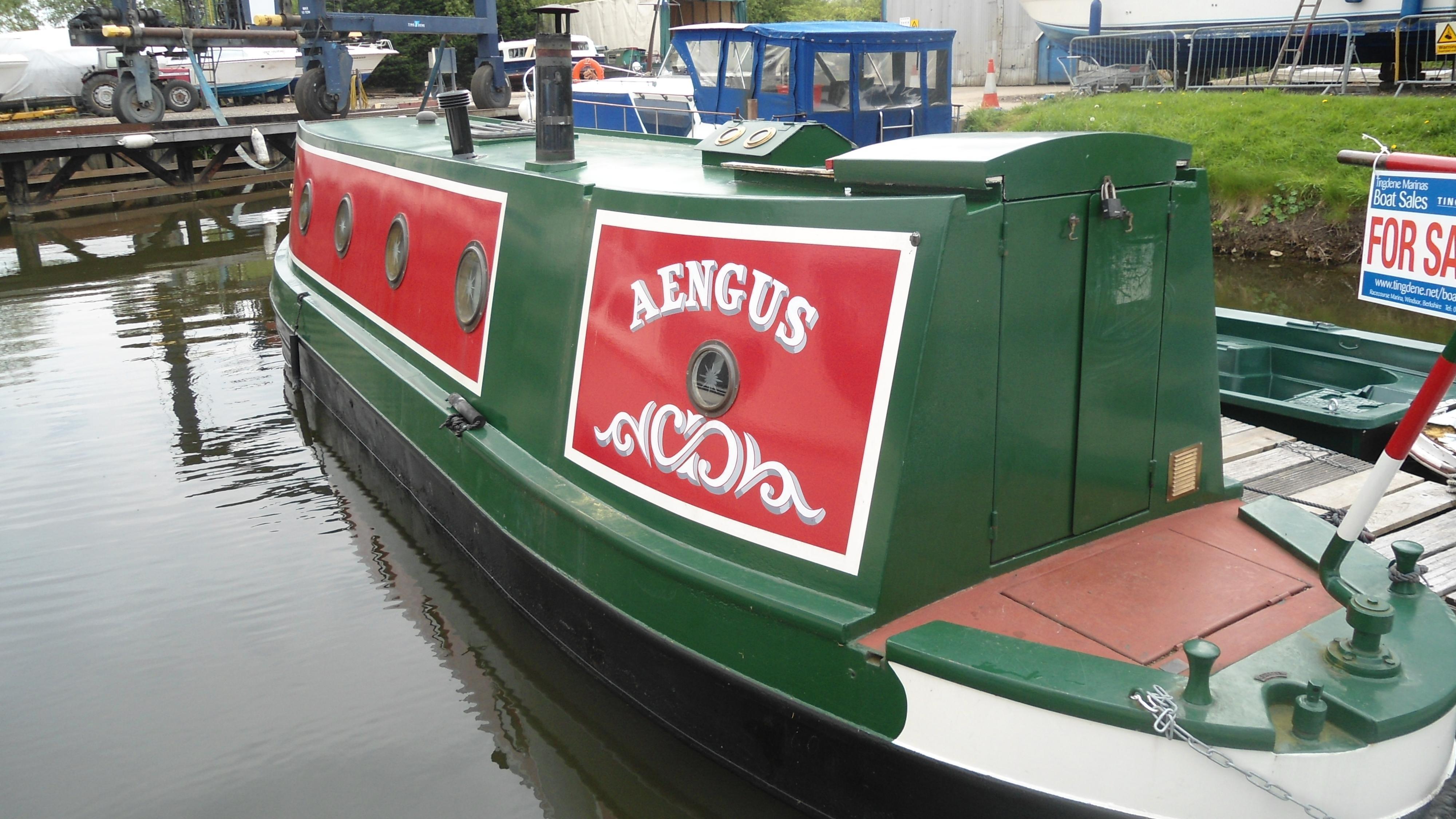 Narrow Boat by Calcutt Boats with Traditional Stern, Pyrford Marina on River Wey, Surrey