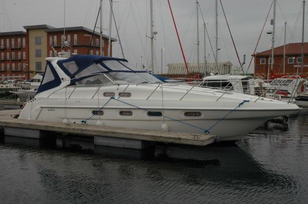 Sealine S37, Hartlepool Marina