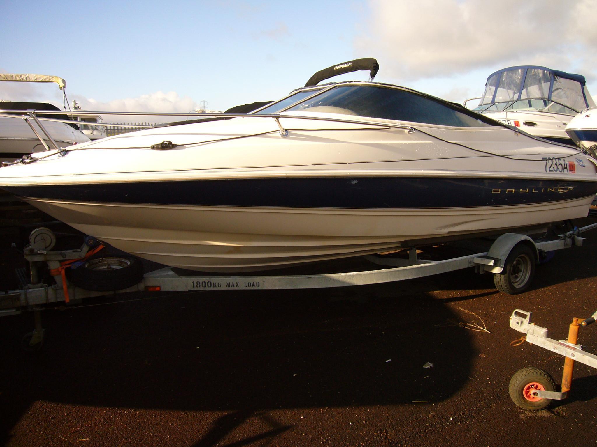 Bayliner 2052 Capri LS, Glasgow