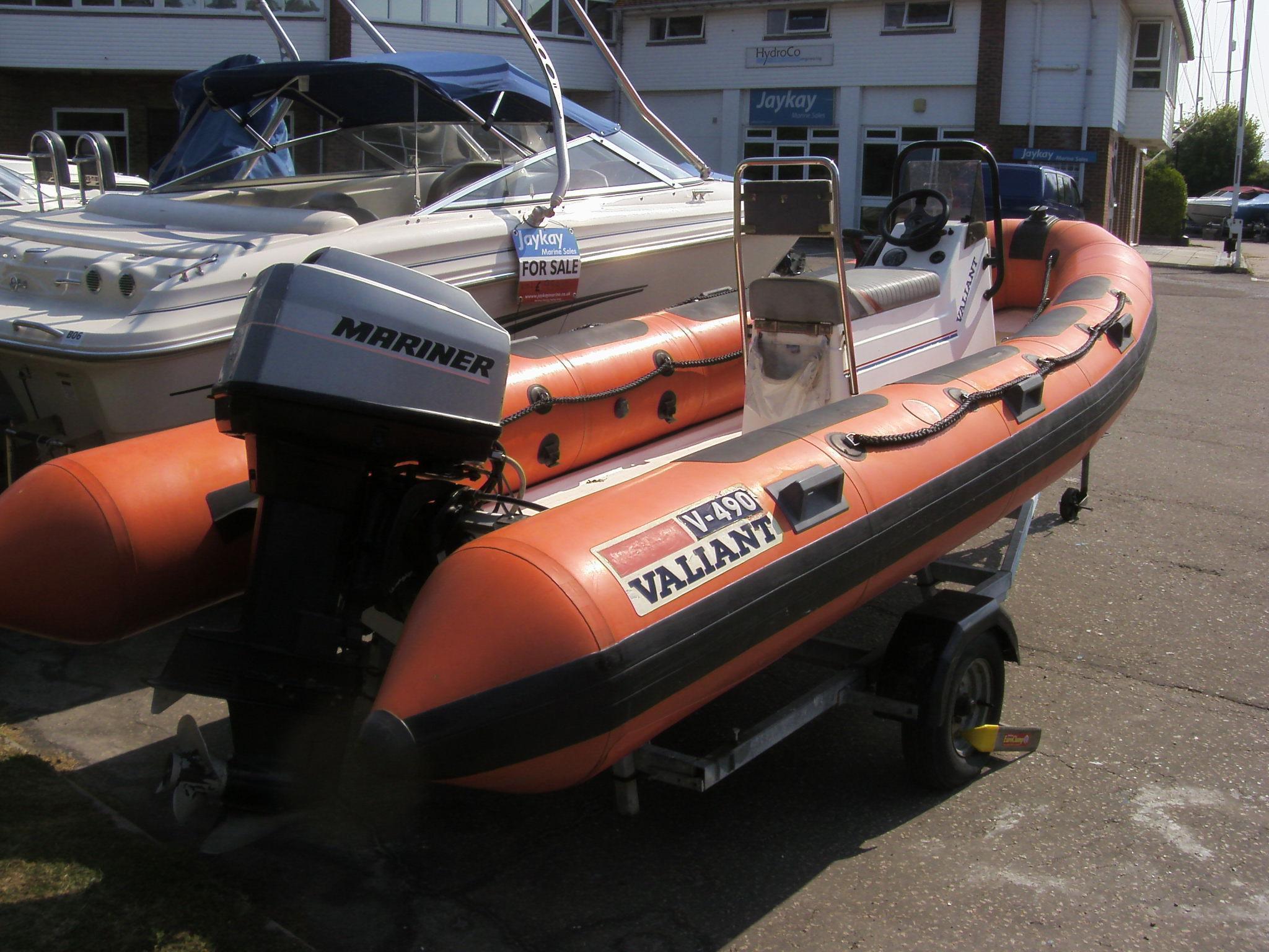 Valiant V490, Portsmouth, Hampshire
