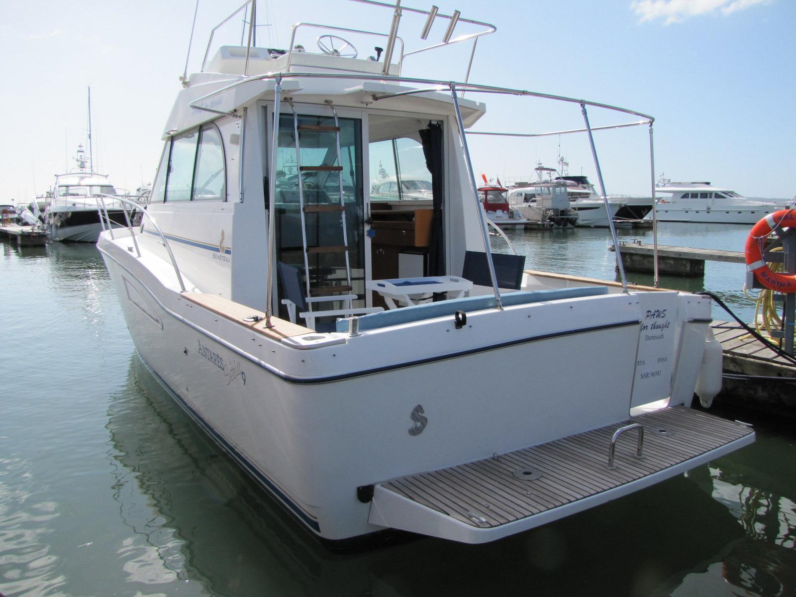 Beneteau Antares Serie 9, Dorset