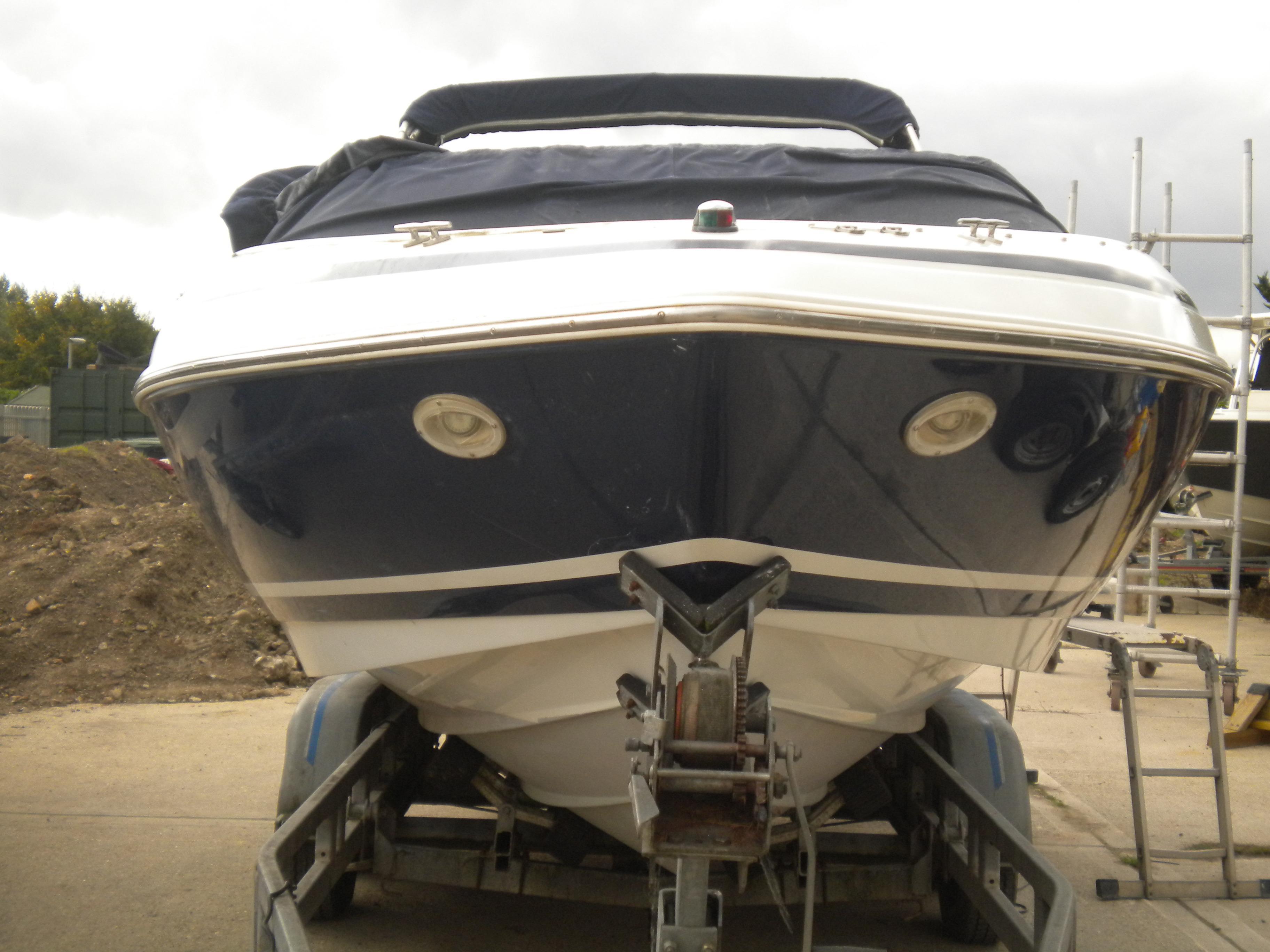 Chris Craft 210 Bowrider, Chertsey, Surrey