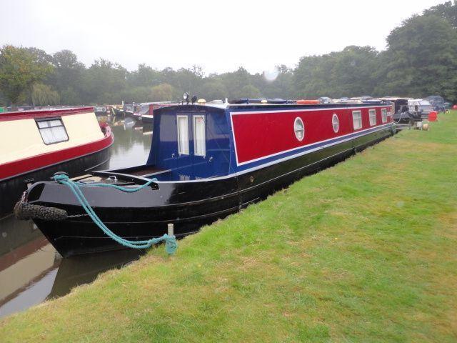 Narrow Boat Ledgard Bridge Boat Co. Semi Trad. Stern, Pyrford Marina on River Wey, Surrey