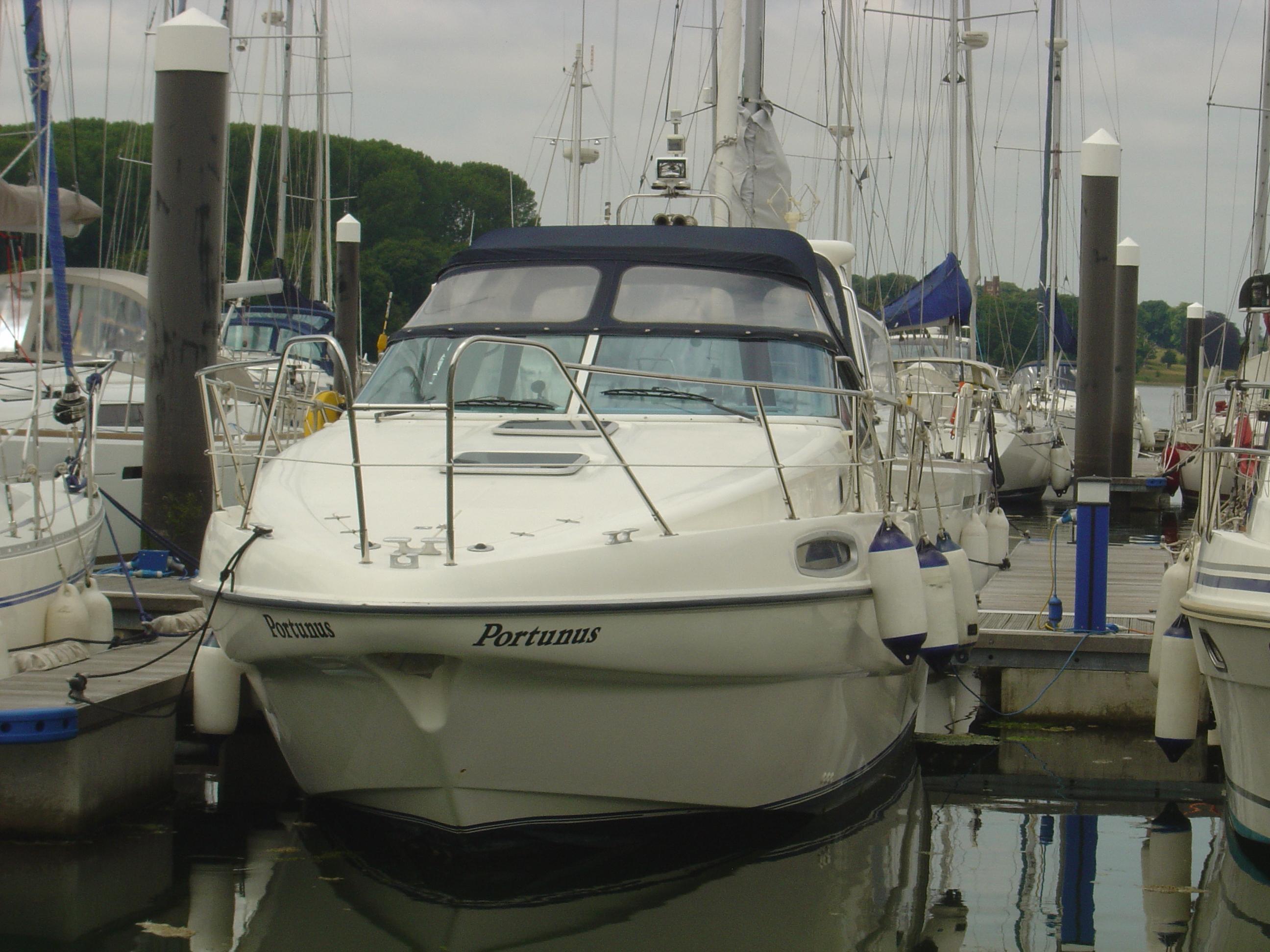 Sealine 28, Woolverstone, Ipswich,, Suffolk