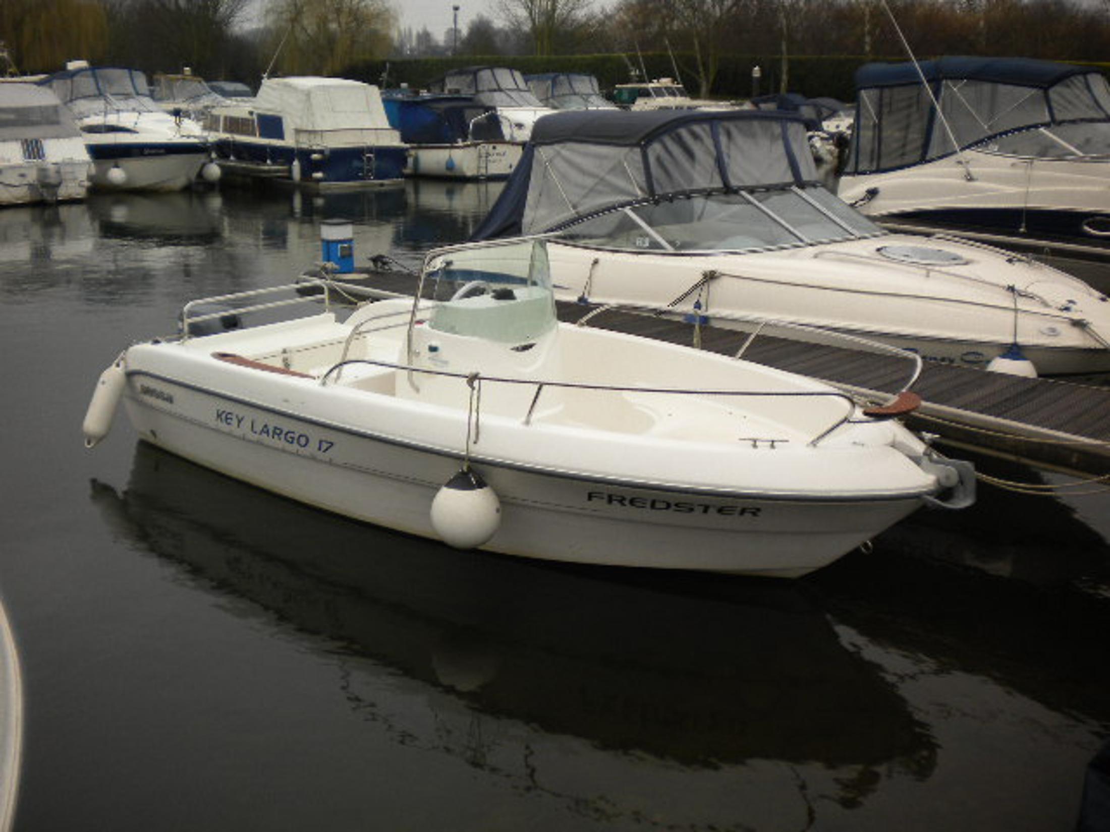 Sessa Key Largo 17, Chertsey