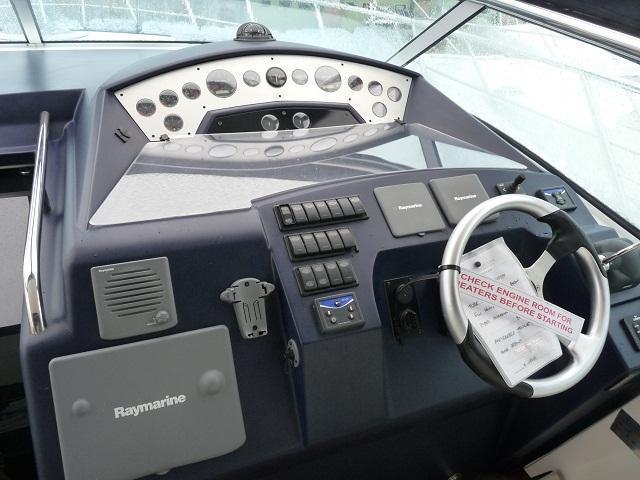 Sealine S38, Burton Waters walkway, Lincolnshire