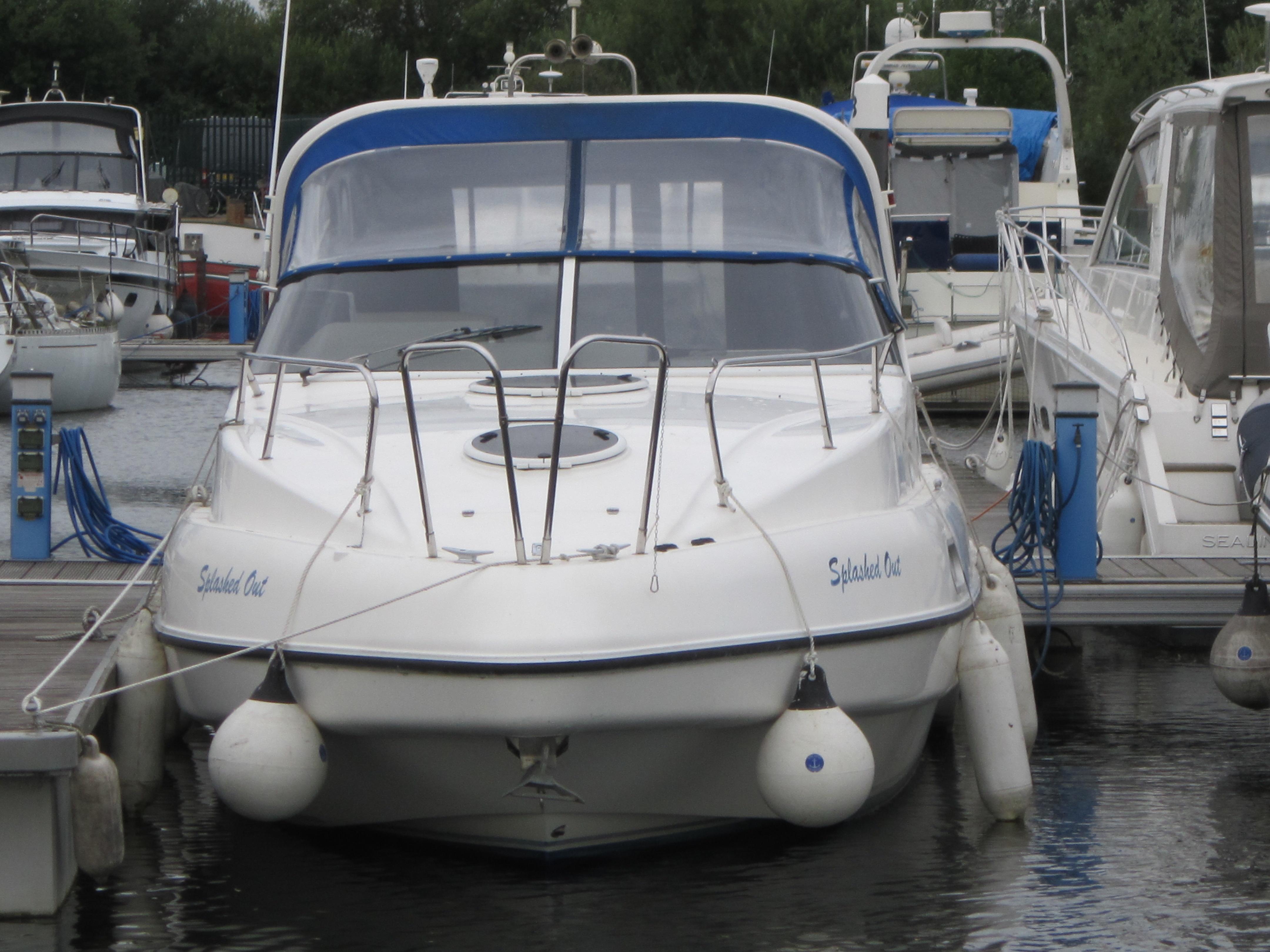 Discovery Sunline 31, Thames & Kennet Marina, Berkshire