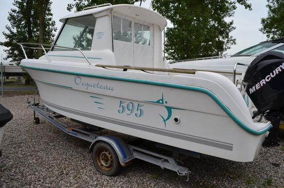 Ocqueteau 595, Essex Boatyards Ltd