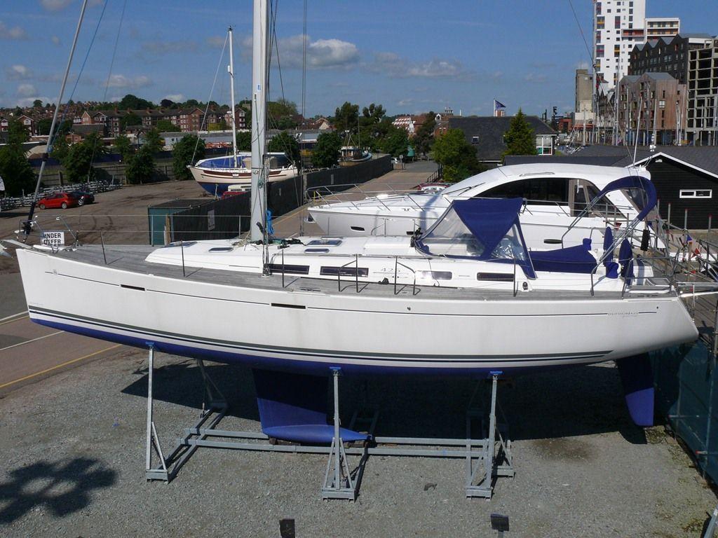 Dufour 425 Grand Large 1/5 share, Suffolk