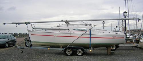 Parker 235 Lift keel, Ashore Hythe, Hampshire