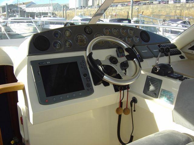 Sealine SC39, Guernsey, C.I.