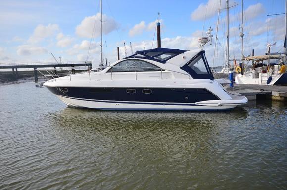 Fairline Targa 38, Essex Boatyards Ltd