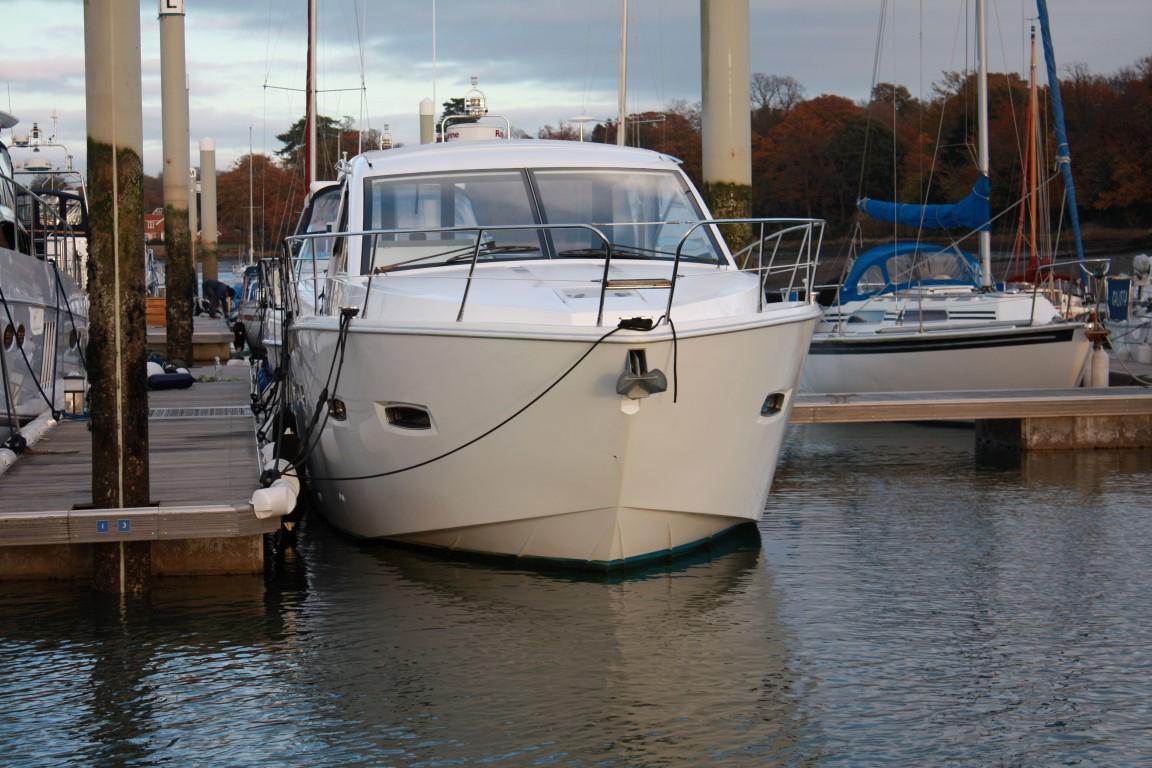 Sealine SC35, Universal Marina, Hampshire