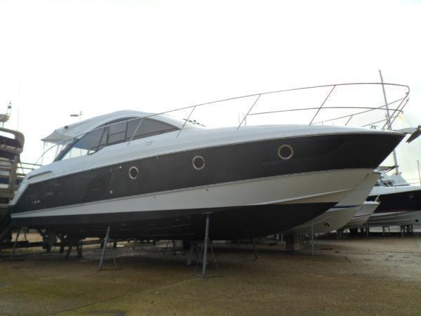 Beneteau Flyer GT38, Southampton, Hampshire