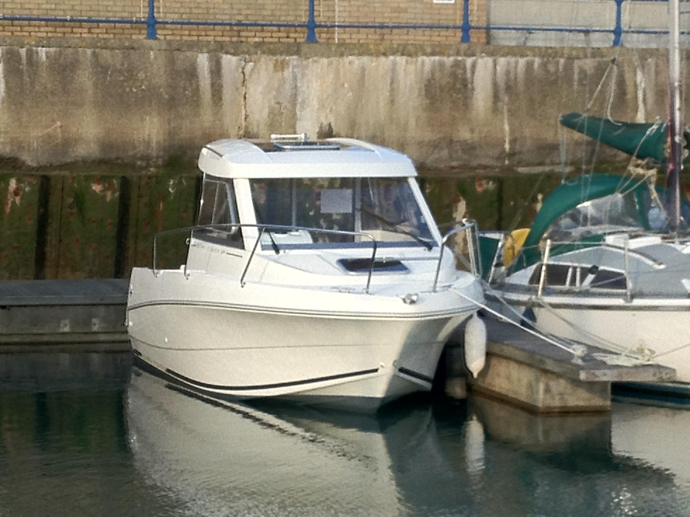 Jeanneau Merry Fisher 595 with Suzuki DF40, Swanwick Marina, River Hamble, Southampton, Hampshire