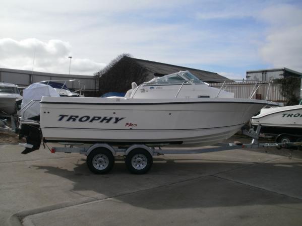 Trophy 2102 Walkaround, Poole