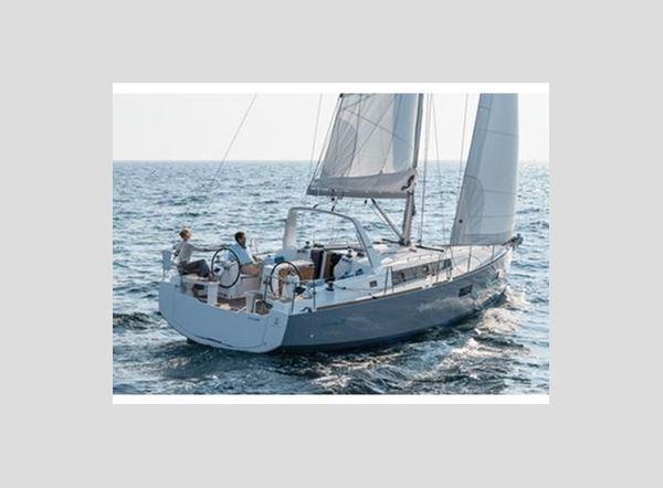 Beneteau Oceanis 38, Available immediately in UK - please call for details