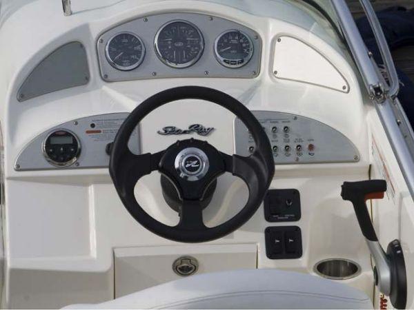searay 255 Sundancer, Poole