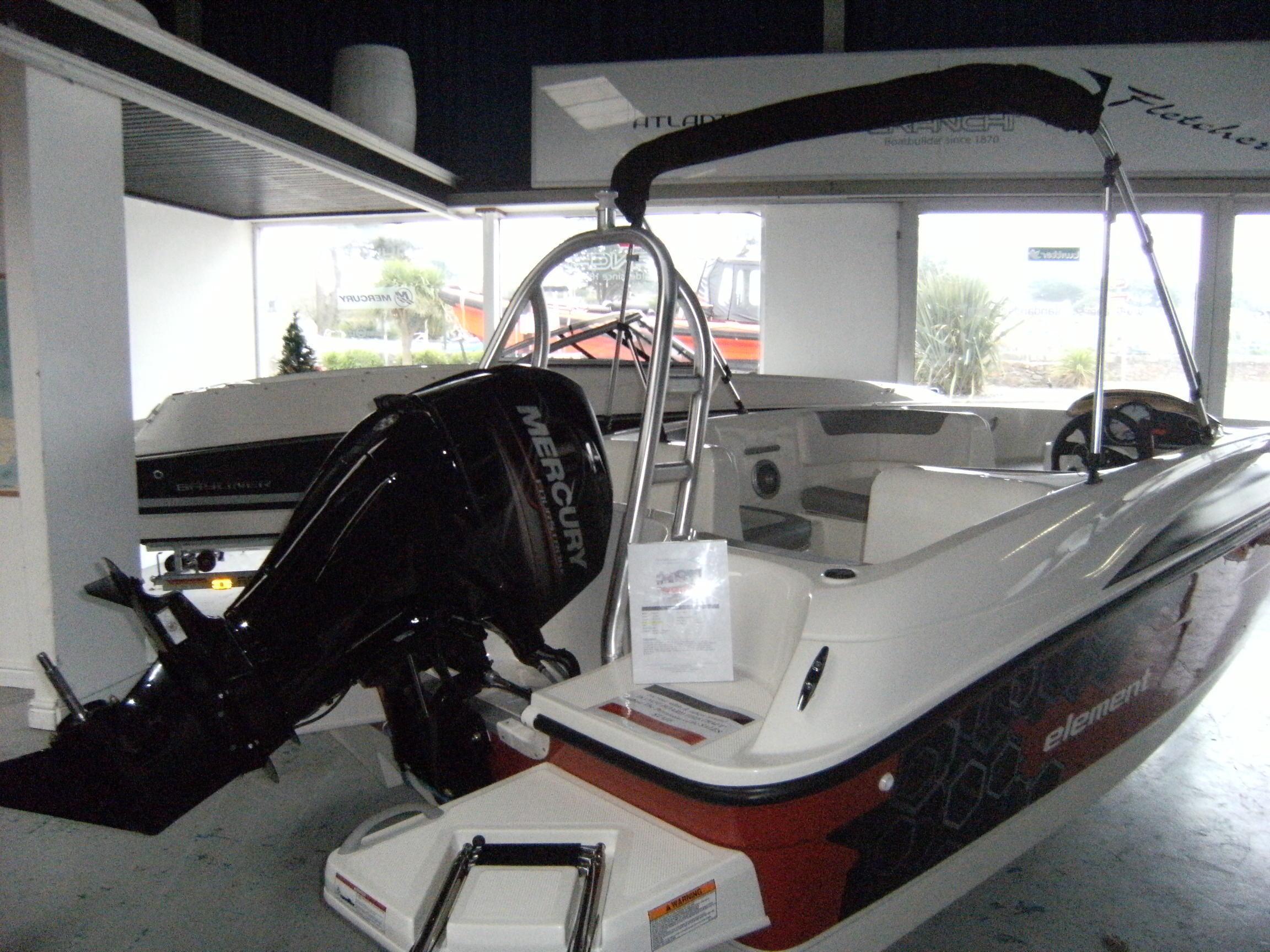 Bayliner Element, Aberscoh, Gwynedd