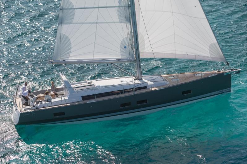 Beneteau Oceanis 55
