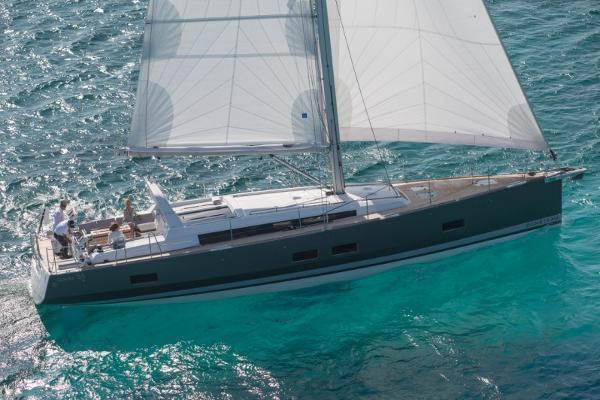 Beneteau Oceanis 55