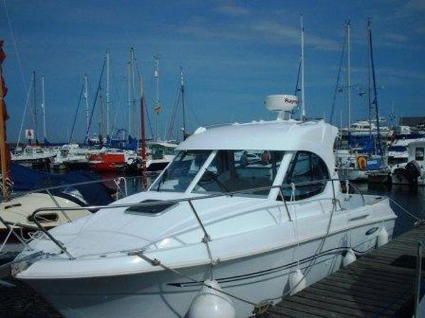 Beneteau Antares 7