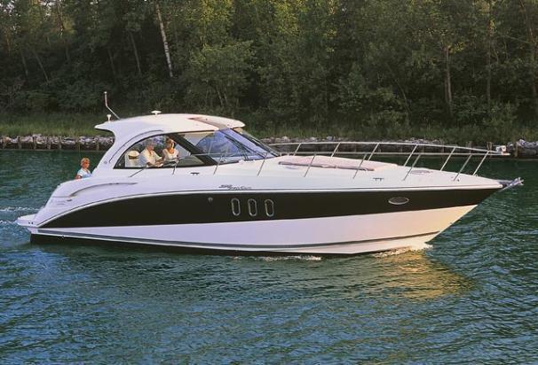 Cruisers Yachts 390 Sports Coupe