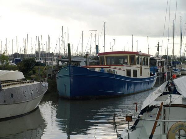 Dutch Barge Luxe Motor Vessel