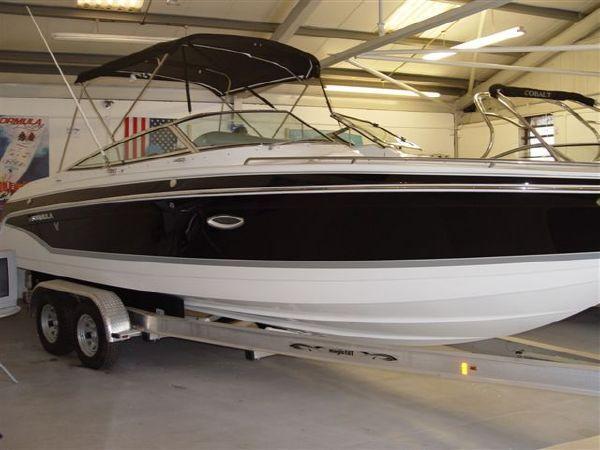 Formula 260 Bowrider
