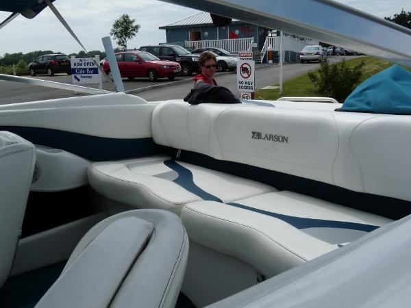 Larson 186 Bowrider