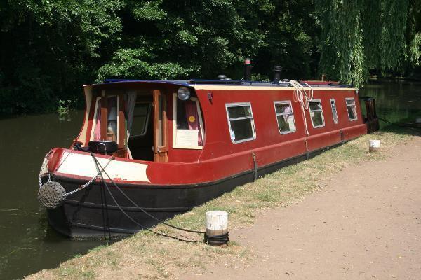 Narrow Boat Clubline With Cruiser Stern