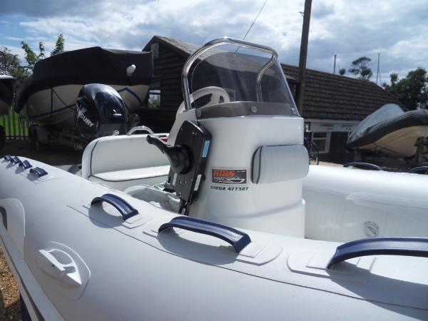 Quicksilver Ocean Runner 410