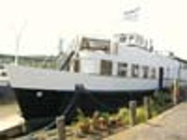 Rhine Cruiser Thames Sovereign B&B