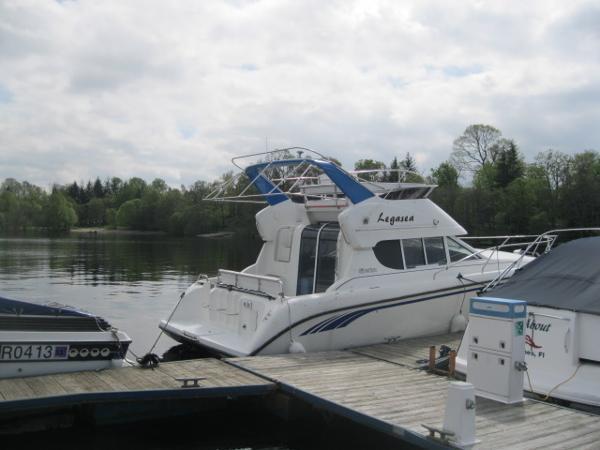 Silverton 312 Sedan Cruiser