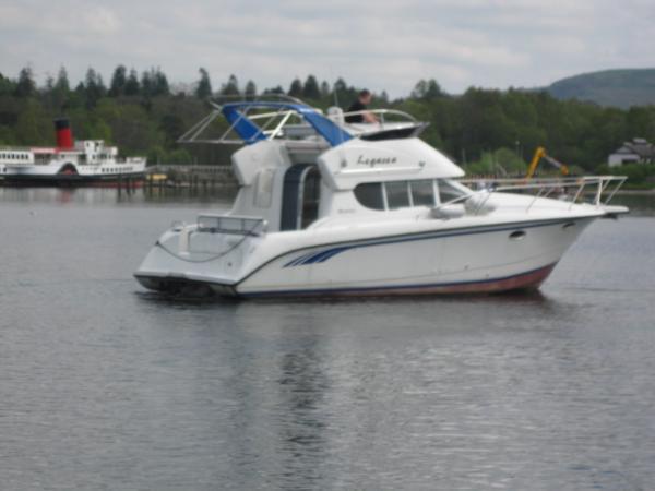 Silverton 312 Sedan Cruiser