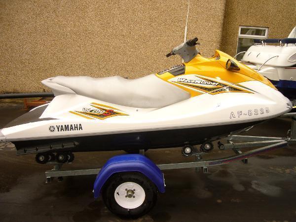 Yamaha Vx 700